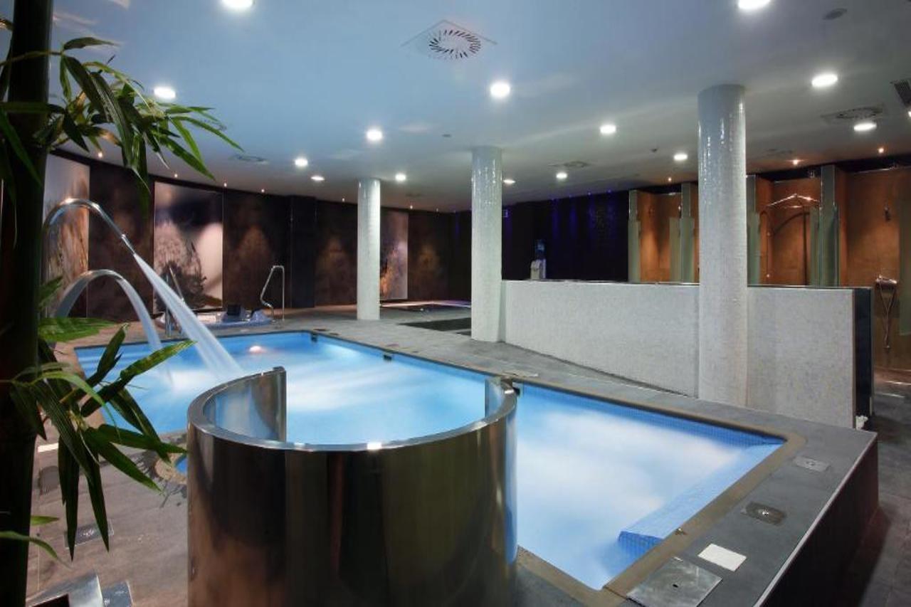 לנגראו Azz Asturias Langrehotel & Spa מתקנים תמונה