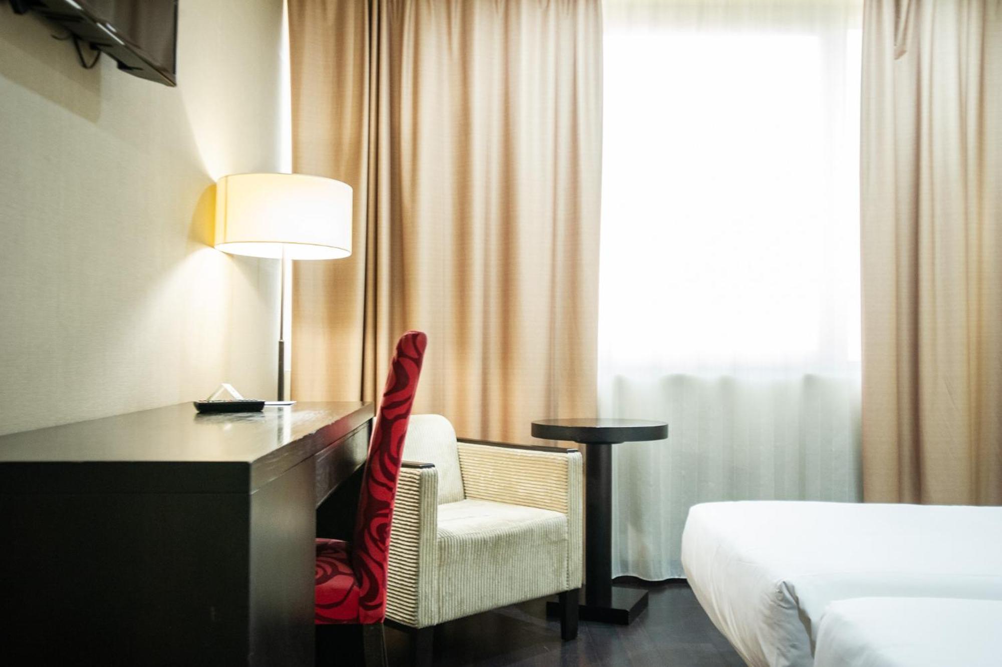 לנגראו Azz Asturias Langrehotel & Spa מראה חיצוני תמונה